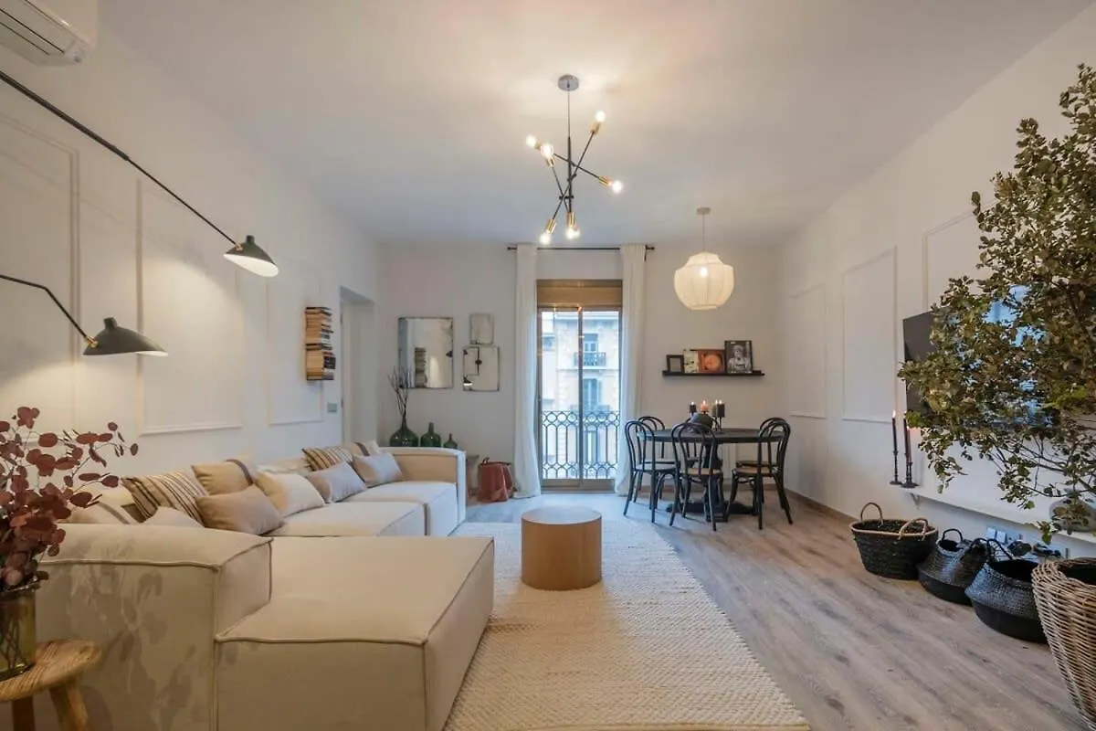 Apartment Luxury 4-Bedrooms In Rambla De Catalunya Barcelona