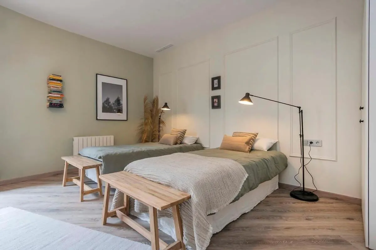Apartment Luxury 4-Bedrooms In Rambla De Catalunya Barcelona