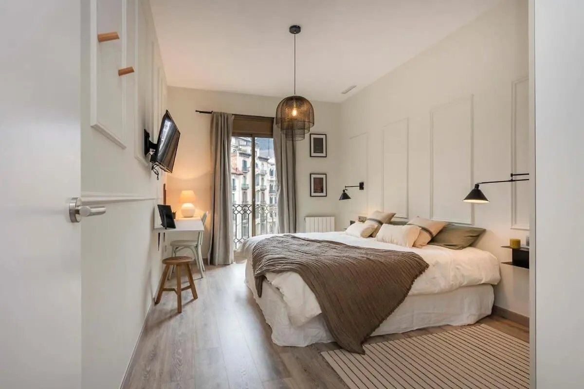 Apartment Luxury 4-Bedrooms In Rambla De Catalunya Barcelona