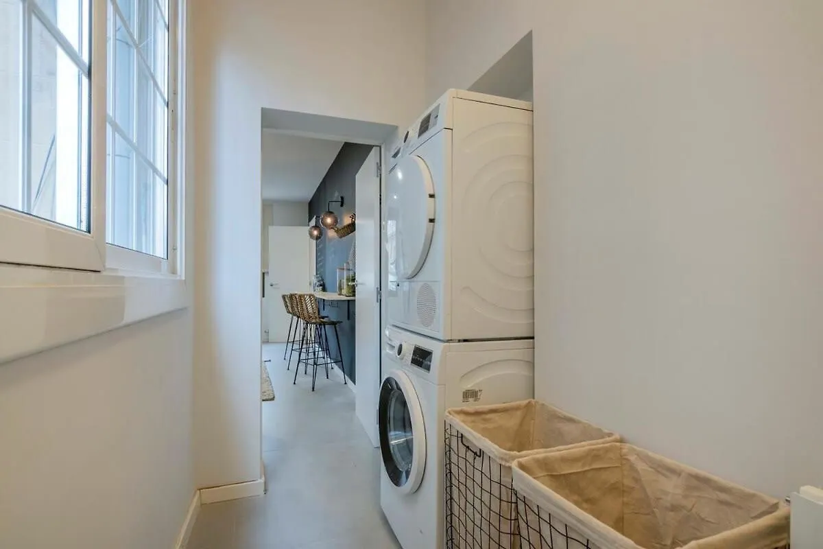 Luxury 4-Bedrooms In Rambla De Catalunya Barcelona